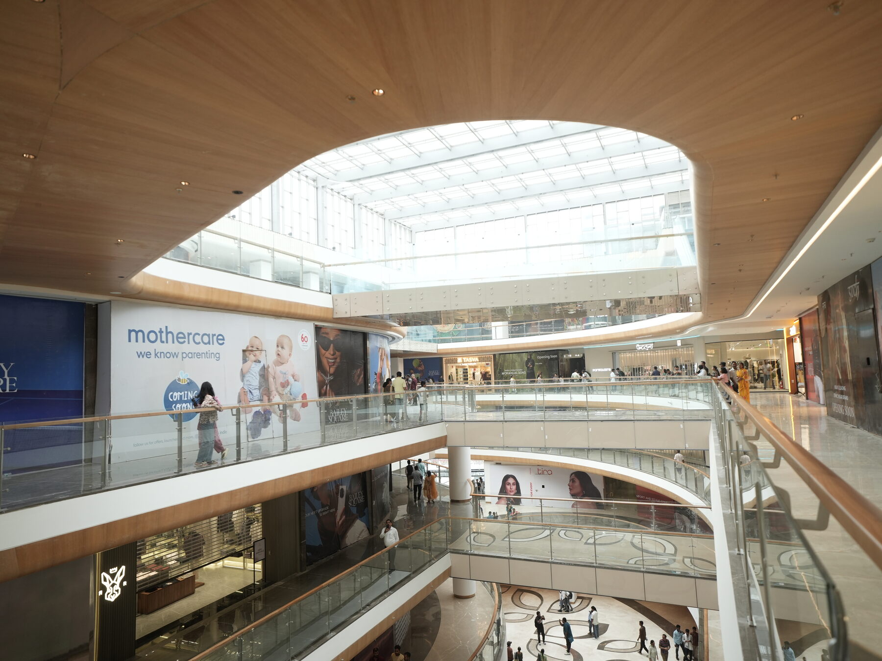 The atrium seen from the upper level