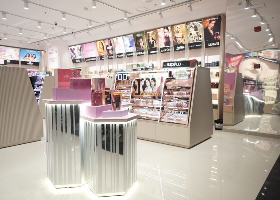 Nykaa Luxe at Bailey Square, Patna